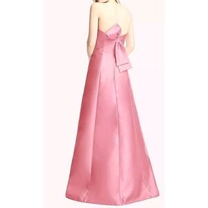 NWOT Alfred‎ Sung Powder Pink Strapless Satin A-Line Gown Size 4 D842 Back Bow